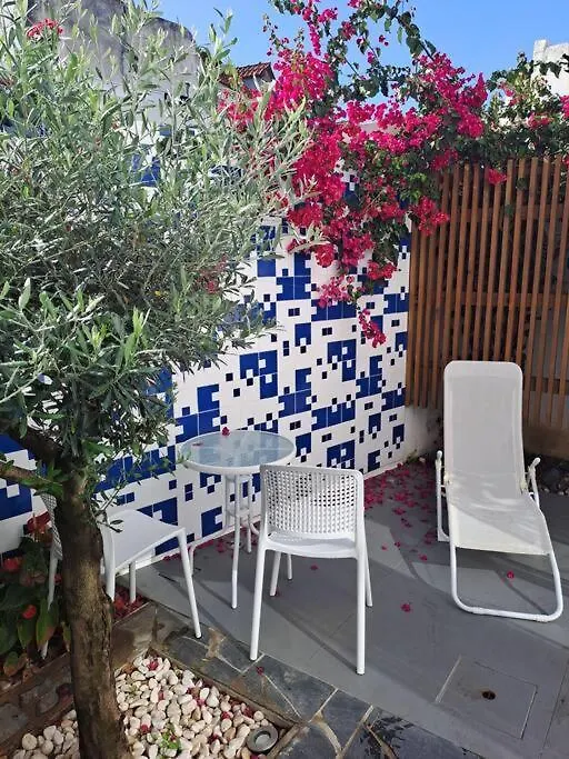 Historic Town Cascais Modern Apartment