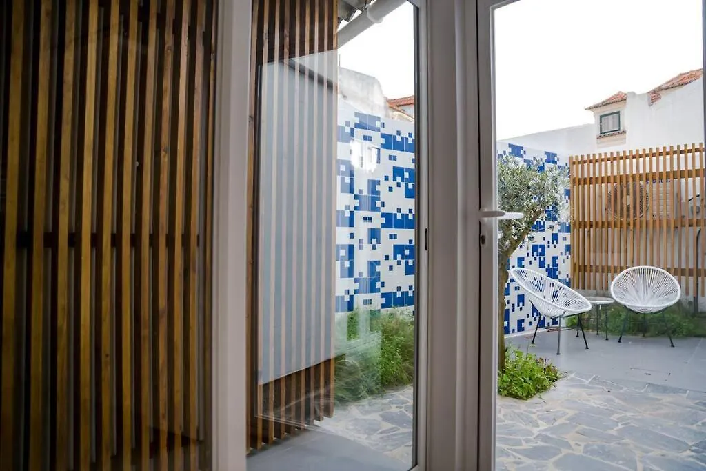 Historic Town Cascais Modern Apartment