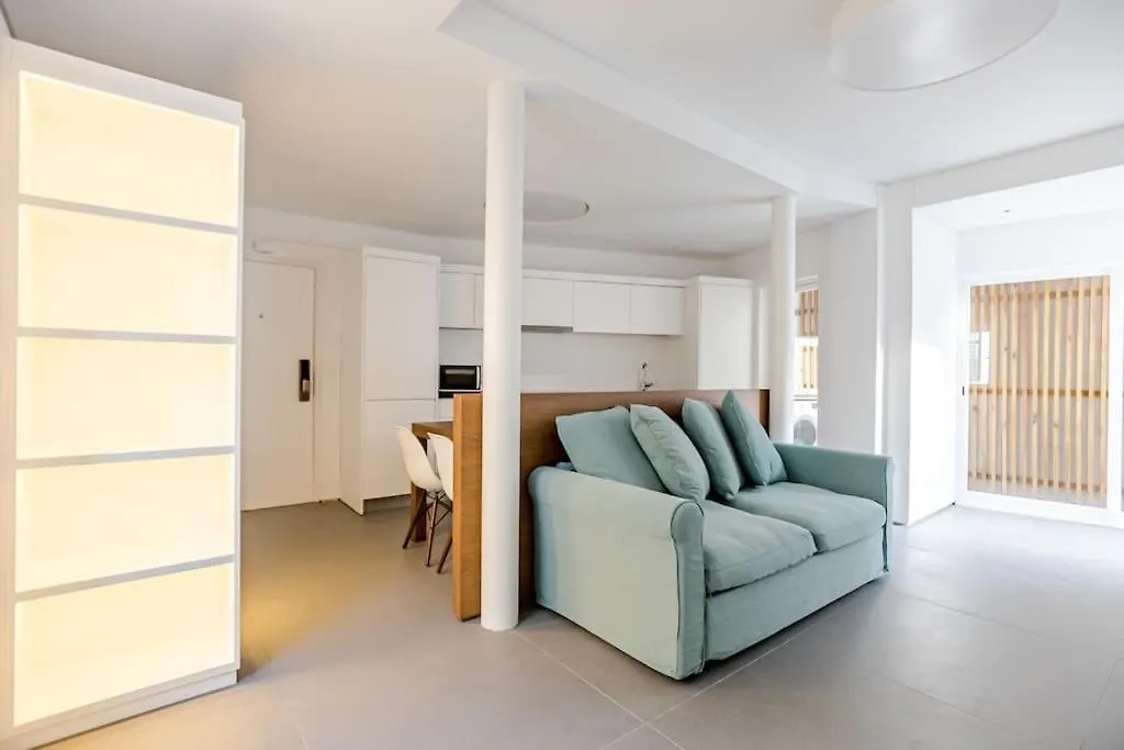 Historic Town Cascais Modern Apartment